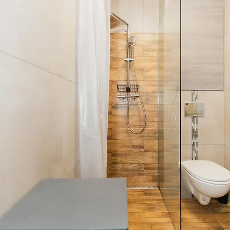 Totu Orlowska Gæstehus 3*